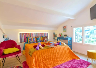 Chambre Fauve chambre d’hôtes colorée avec jacuzzi à Collioure