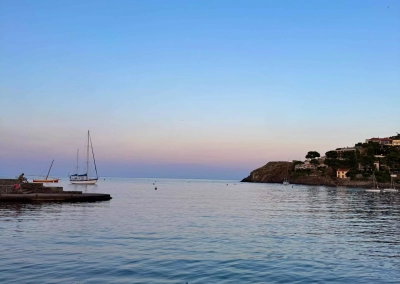 Coucher de soleil sur la baie de Collioure en Méditerranée