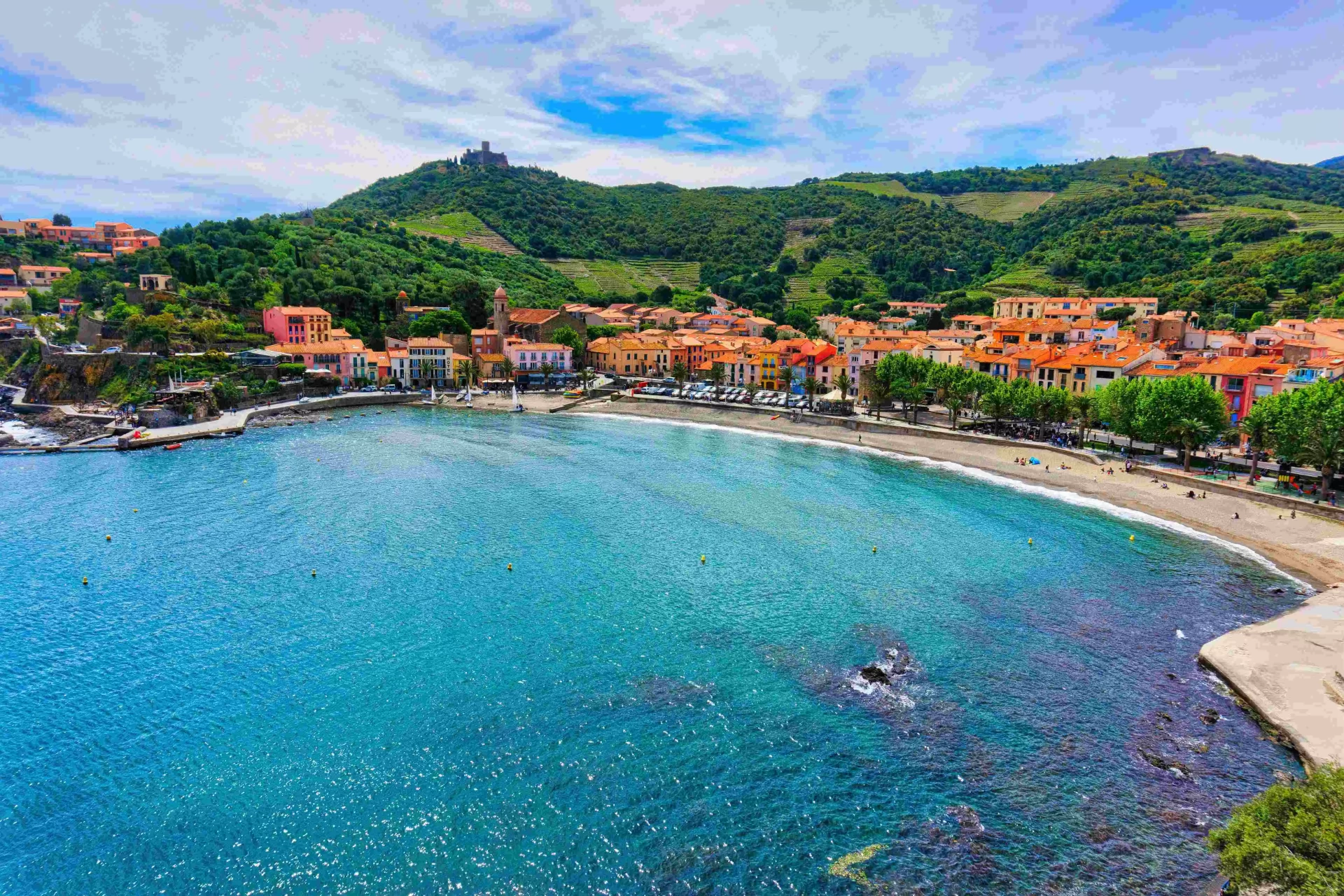 collioure-mer-montagne-logements-location